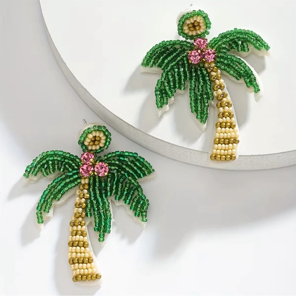 ⚡️FLASH SALE⚡️ Handmade Beaded Palm Tree Earrings 🌴